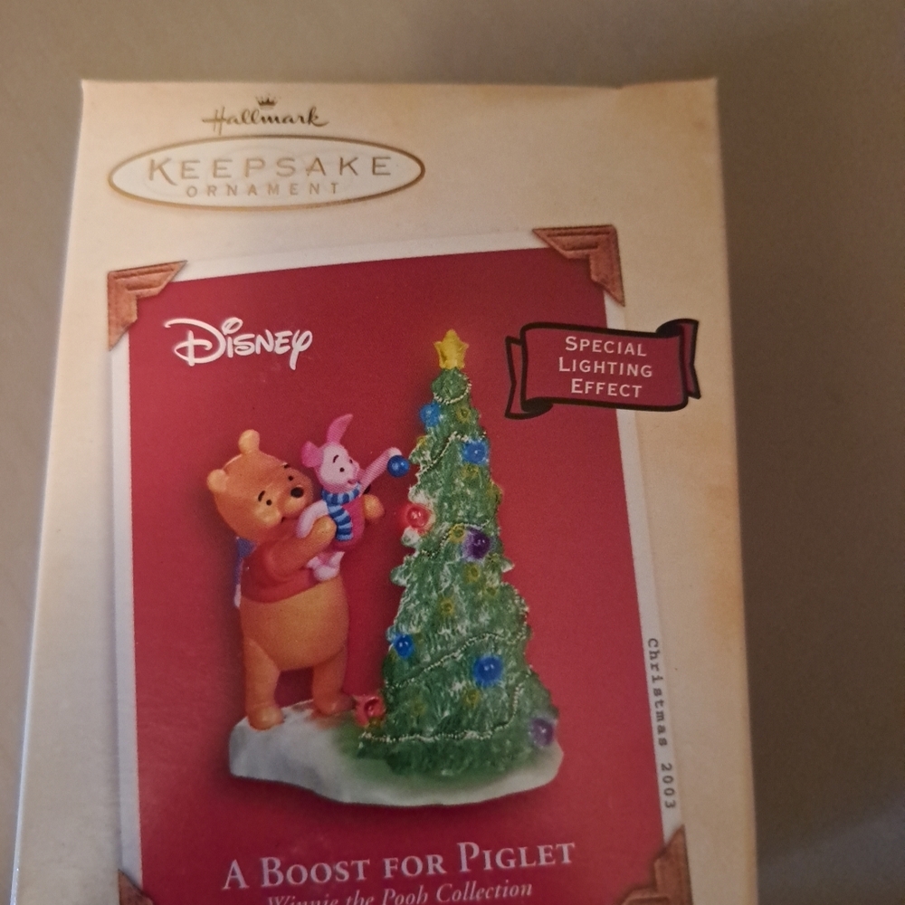 Hallmark Keepsake Ornament - Winnie the Pooh with Piglet and Christmas Tree